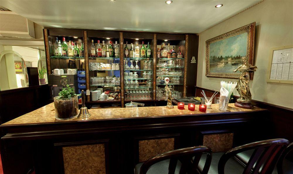 Hotel Glenmore Остенде Екстериор снимка