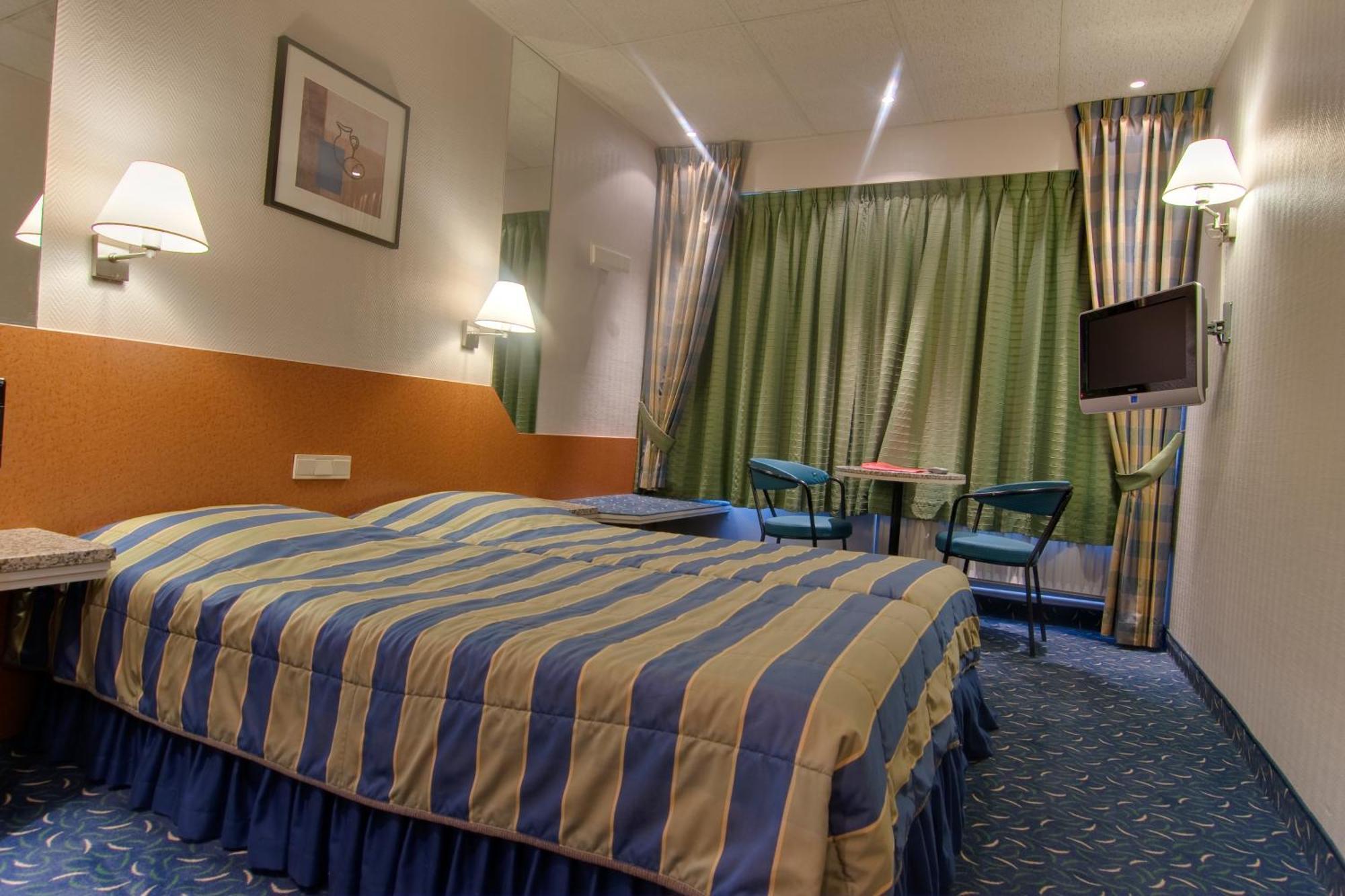 Hotel Glenmore Остенде Екстериор снимка