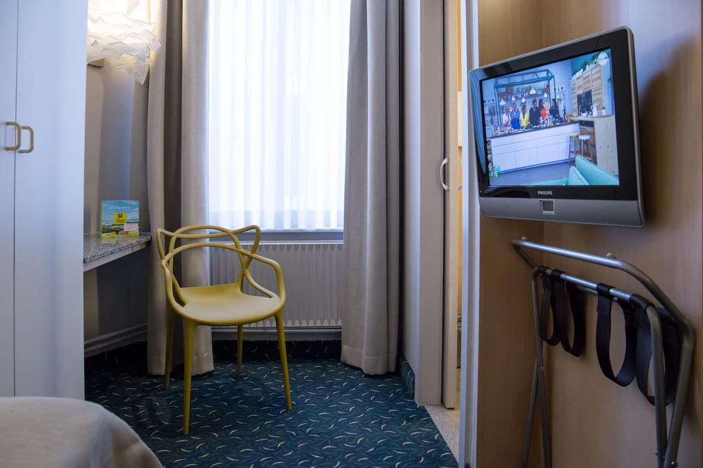 Hotel Glenmore Остенде Екстериор снимка